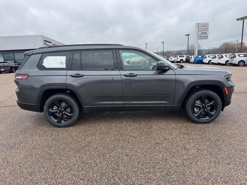 New 2025 Jeep Grand Cherokee L Limited w/ Luxury Tech Group II image 2
