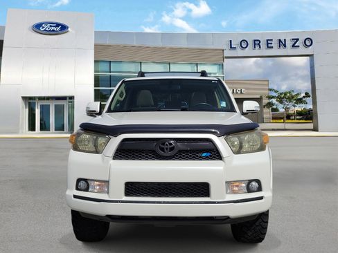 Used 2013 Toyota 4Runner SR5 w/ Convenience Pkg AWD/4WD image 2