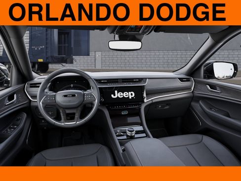 New 2026 Jeep Grand Cherokee Limited AWD/4WD image 14