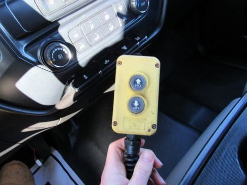 Used 2019 GMC Sierra 3500 4x4 Regular Cab w/ Sierra Convenience Package image 20