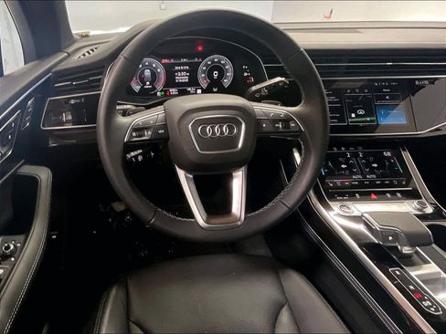 Certified 2025 Audi Q7 2.0T Premium Plus w/ Premium Plus Package AWD/4WD image 8