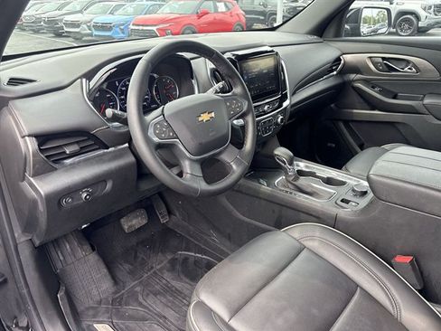 Used 2023 Chevrolet Traverse Premier w/ LPO, Floor Liner Package FWD image 10
