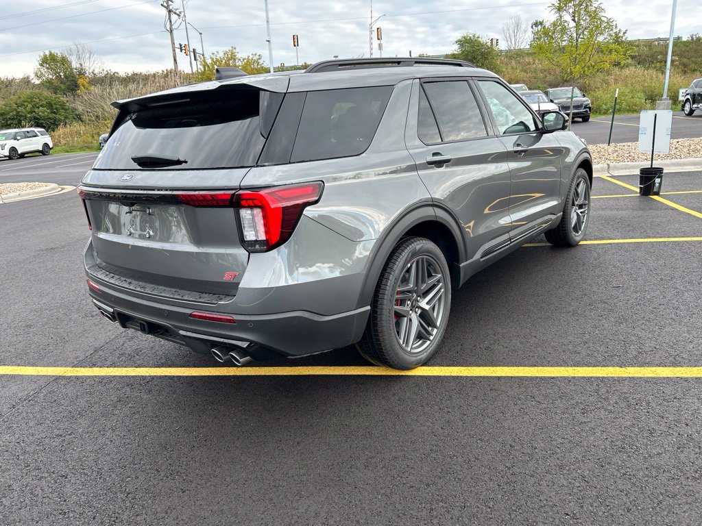 New 2027 Ford Explorer ST w/ Sun And Sound Package AWD/4WD image 6