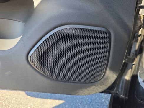 Used 2019 Volvo S60 T5 Momentum w/ Premium Package image 15