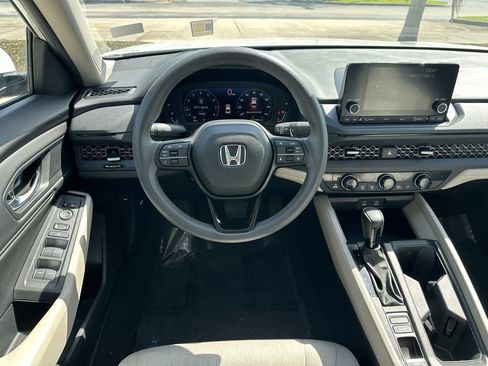Certified 2023 Honda Accord EX image 2