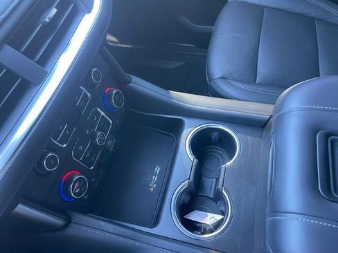 Used 2021 Chevrolet Tahoe Z71 image 25