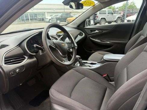 Used 2023 Chevrolet Malibu LT FWD image 6