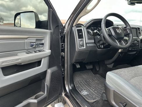 Used 2018 RAM 2500 Big Horn image 13