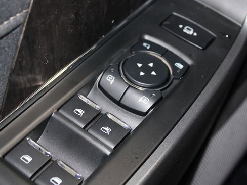 New 2026 Ford F250 Lariat w/ Black Appearance Package image 42