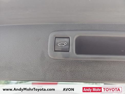 Used 2023 Toyota Highlander XSE AWD/4WD image 33