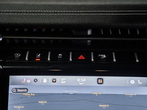 Certified 2024 Jeep Grand Cherokee L Limited image 26