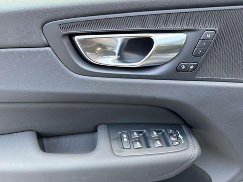 New 2026 Volvo XC60 B5 Plus w/ Climate Package AWD/4WD image 13