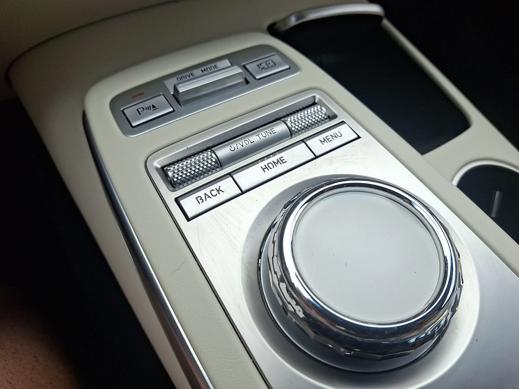 Used 2023 Genesis Electrified GV70 AWD/4WD image 25