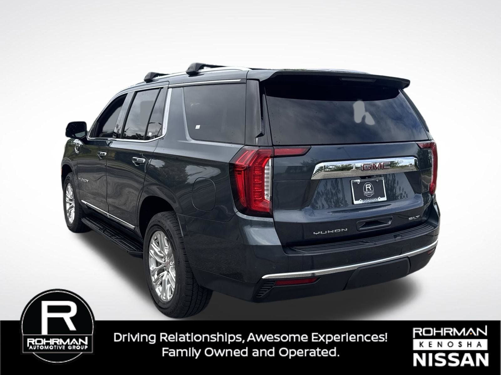 Used 2021 GMC Yukon SLT w/ SLT Luxury Plus Package AWD/4WD image 9