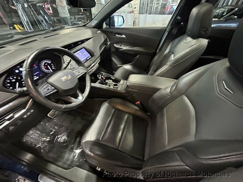 Used 2019 Cadillac XT4 Sport AWD/4WD image 14