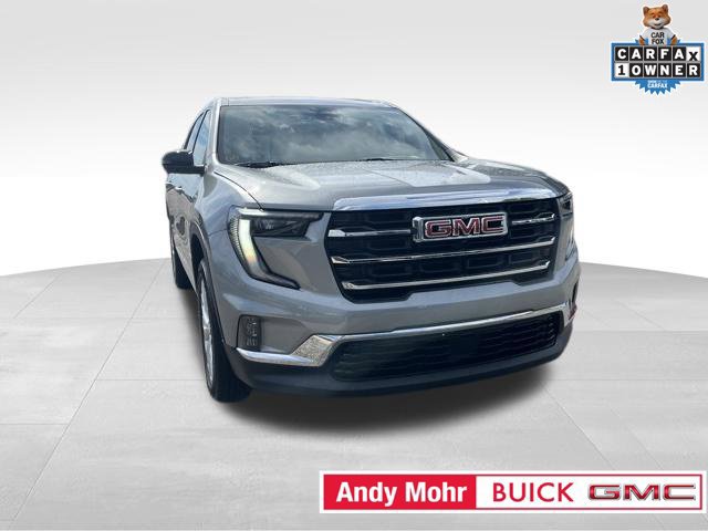 Used 2024 GMC Acadia Elevation w/ Luxury Package FWD image 2