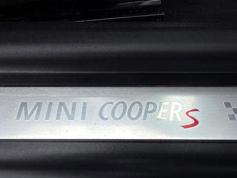 Used 2011 MINI Cooper S image 38
