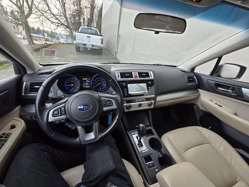 Used 2017 Subaru Legacy 2.5i Premium image 13