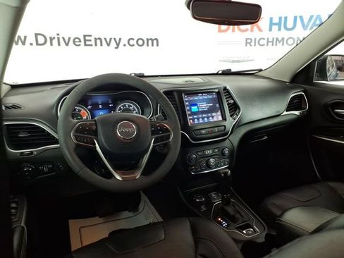 Used 2021 Jeep Cherokee Latitude Lux w/ Comfort/Convenience Group AWD/4WD image 10