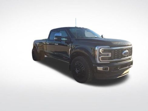 Used 2025 Ford F450 Platinum w/ Platinum Plus Package image 1