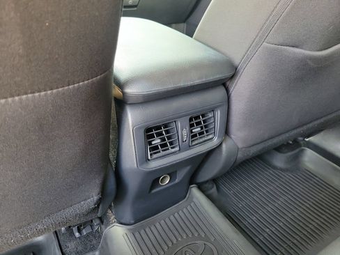 Used 2024 Toyota RAV4 LE AWD/4WD image 11