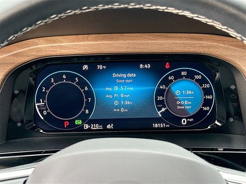 Used 2024 Volkswagen Atlas SE image 12