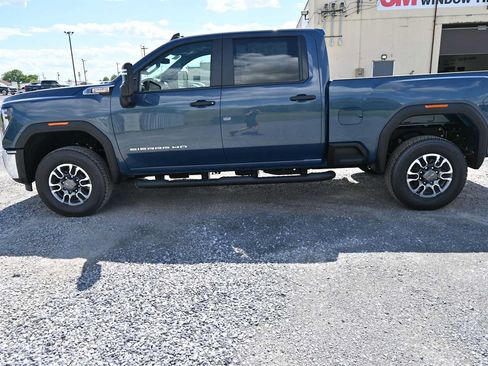 New 2026 GMC Sierra 3500 Pro AWD/4WD image 5