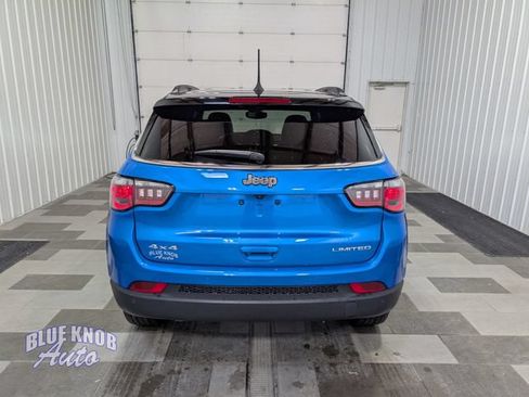 Used 2025 Jeep Compass Limited AWD/4WD image 3
