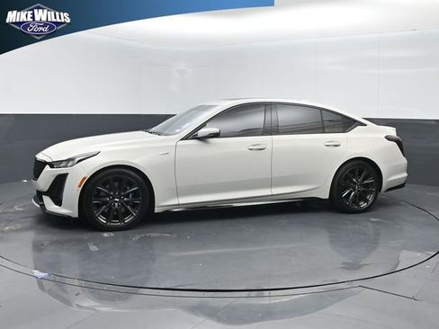 Used 2023 Cadillac CT5 V w/ Premium Package RWD image 4