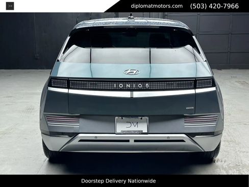 Used 2024 Hyundai Ioniq 5 Limited image 5