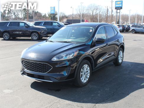 Used 2020 Ford Escape SE image 8