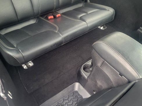 Used 2014 Jeep Wrangler Sahara AWD/4WD image 28