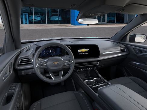 New 2026 Chevrolet Traverse LT image 15