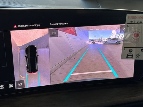 New 2025 Audi Q5 Prestige image 17