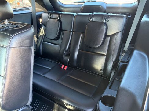 Used 2020 Ford Explorer Limited image 6