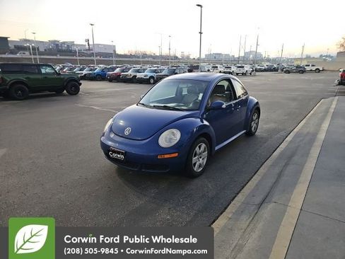Used 2007 Volkswagen Beetle Coupe image 10