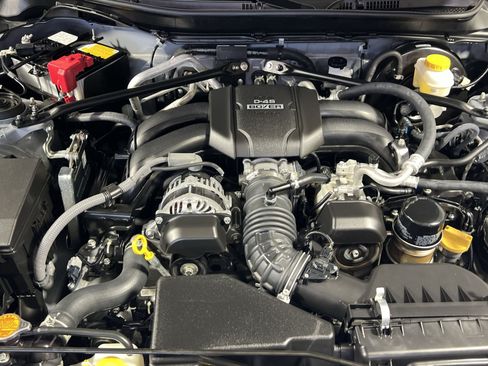 Used 2025 Toyota GR86 Premium w/ Performance Package RWD image 30