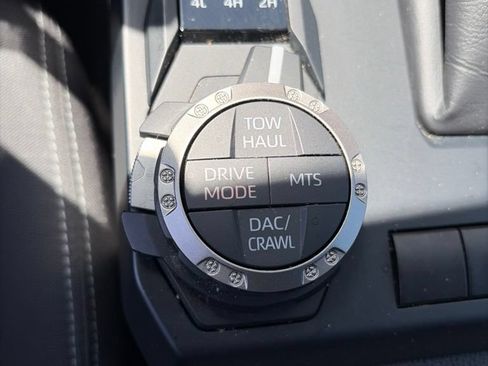 Used 2025 Toyota Tacoma TRD Off-Road AWD/4WD image 22