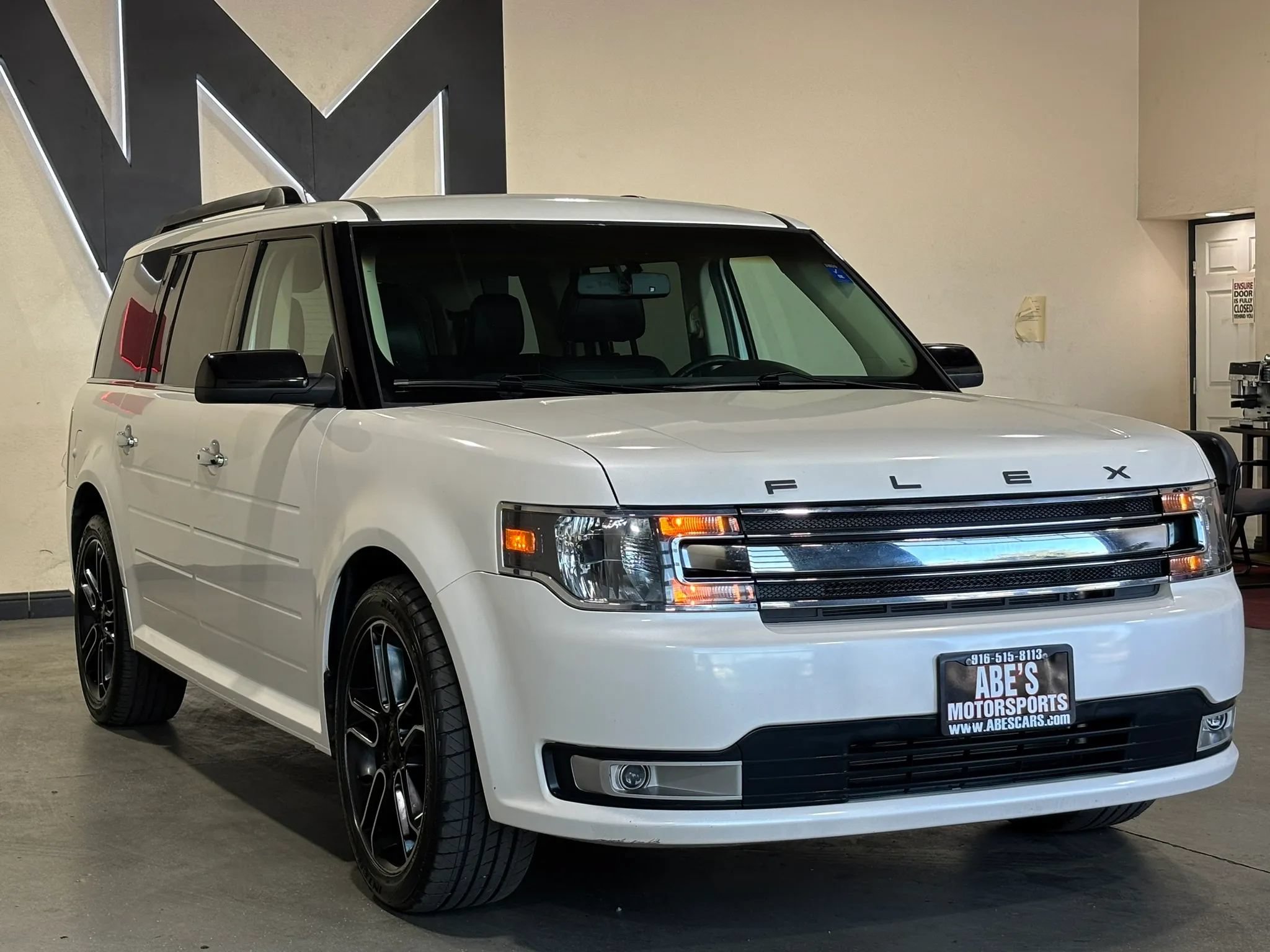 Used 2015 Ford Flex SEL w/ Equipment Group 202A AWD/4WD image 2