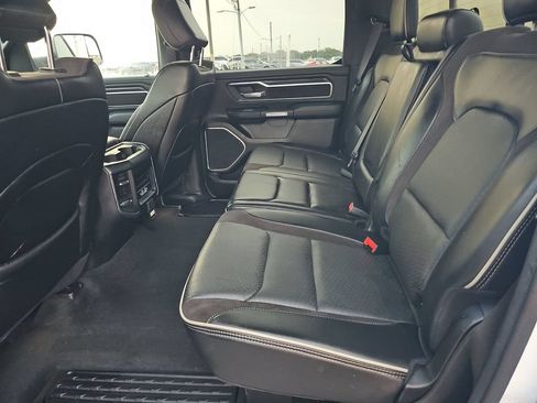 Used 2023 RAM 1500 Laramie AWD/4WD image 16
