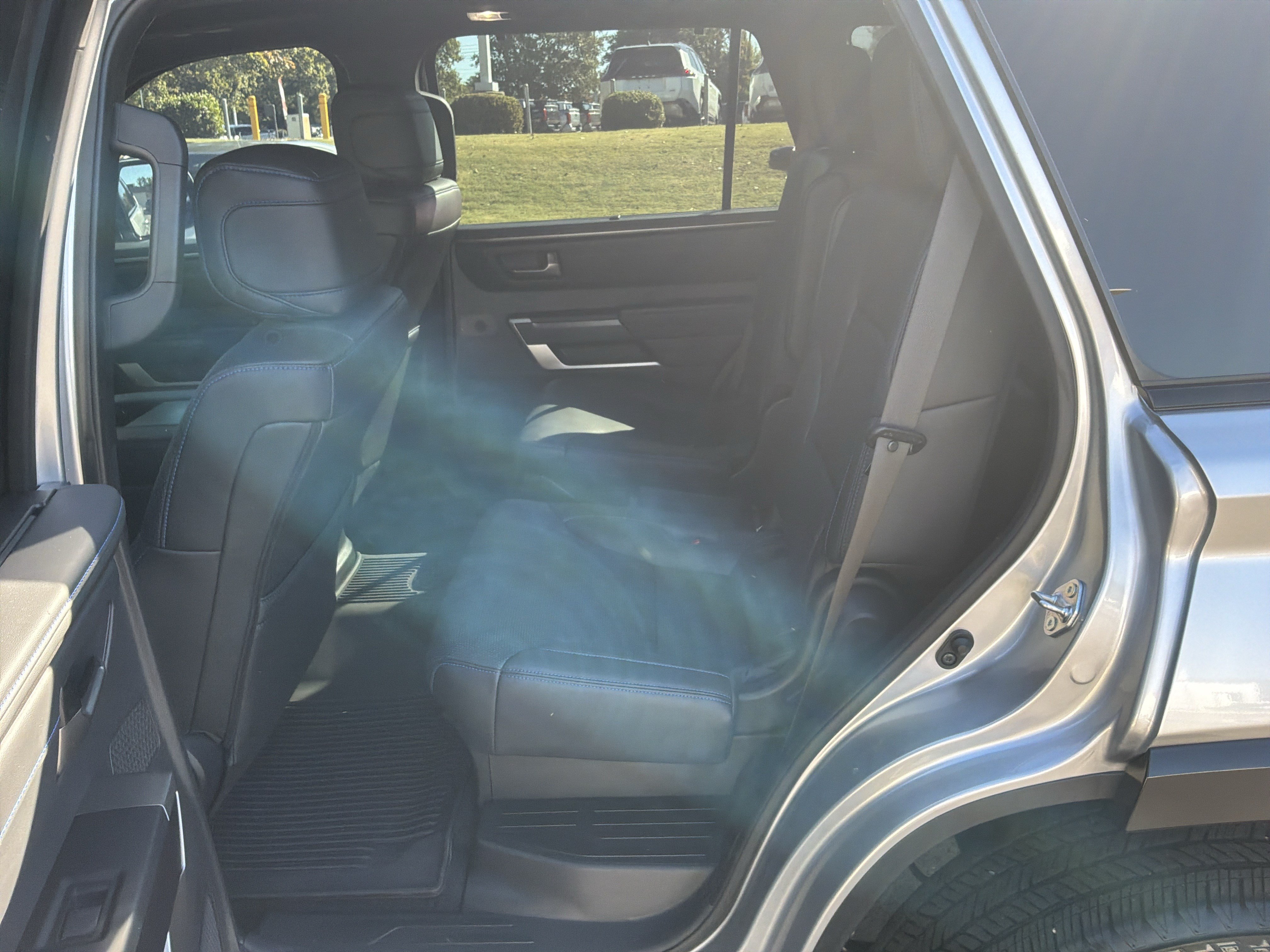 Used 2026 Toyota Sequoia Platinum AWD/4WD image 31