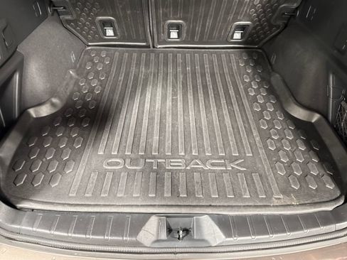 Used 2022 Subaru Outback Premium AWD/4WD image 29
