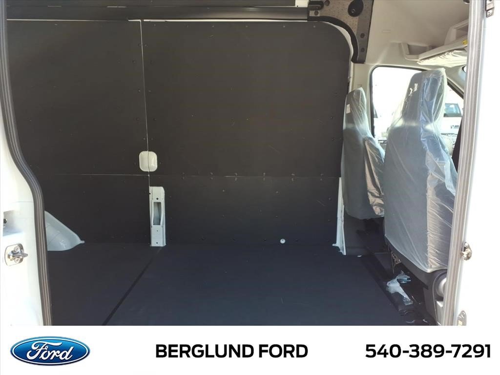 New 2026 Ford Transit 250 148 High Roof RWD image 6