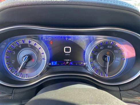 Used 2020 Chrysler 300 Touring w/ Sport Appearance Package image 14