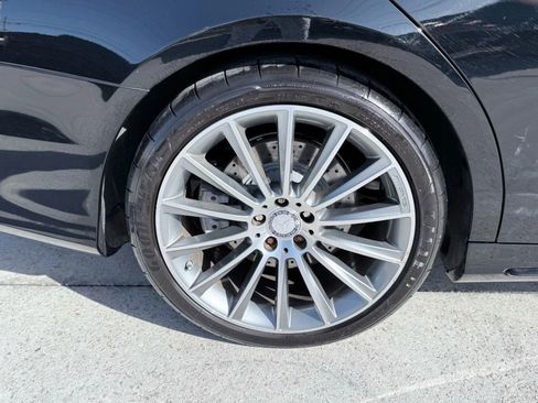 Used 2015 Mercedes-Benz S 550 Sedan image 18