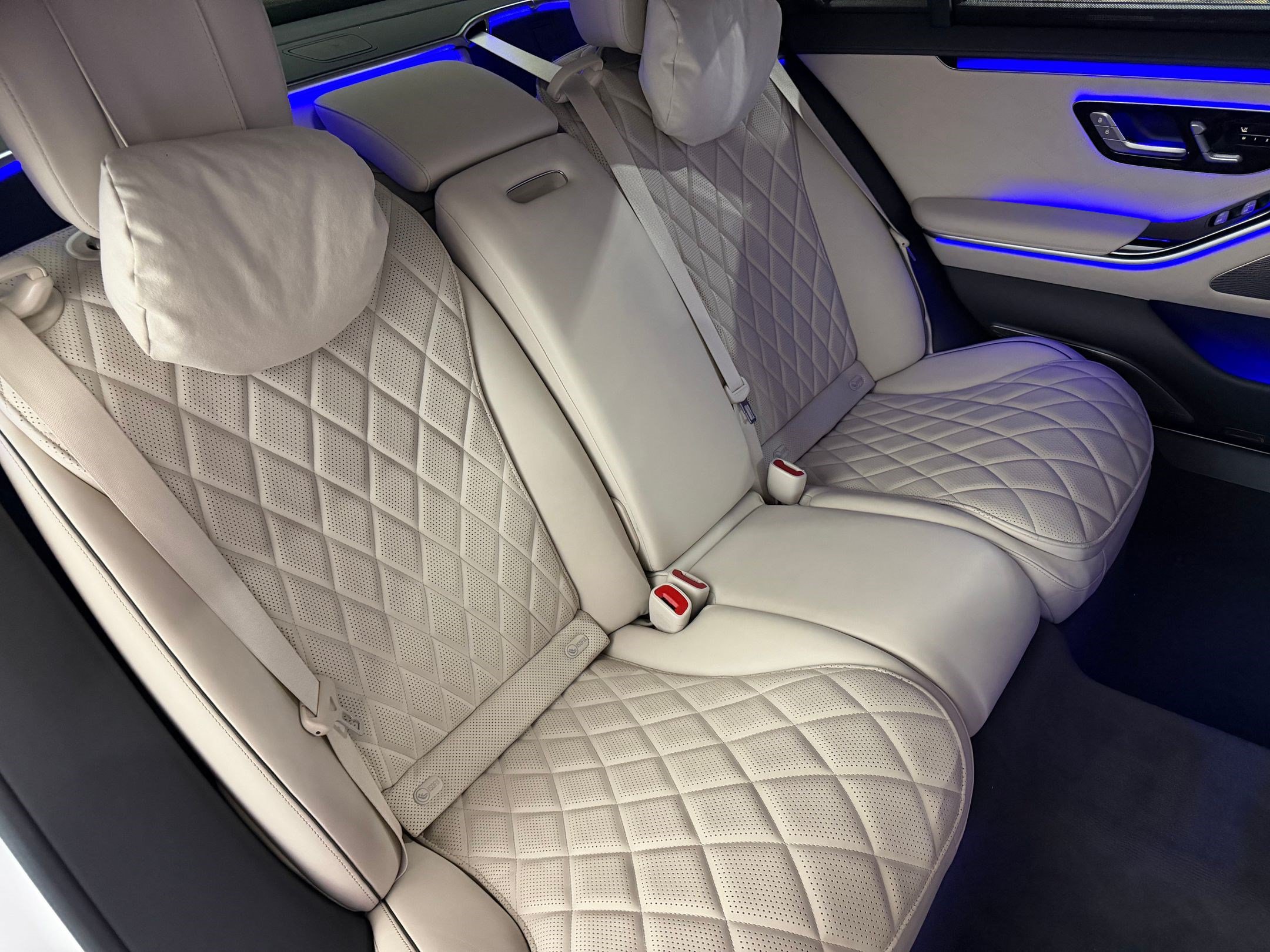 Used 2023 Mercedes-Benz S 580 4MATIC Sedan w/ AMG Line image 35