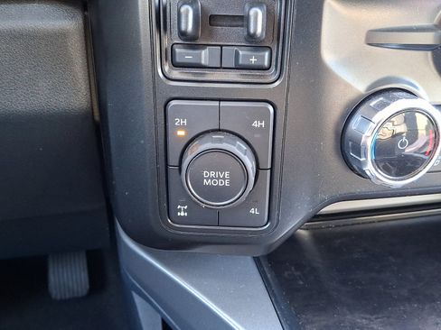 Used 2024 Ford F350 Lariat w/ Lariat Ultimate Package image 31