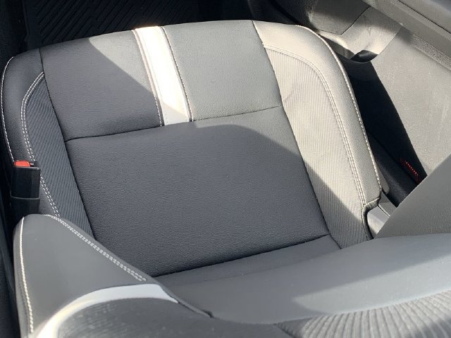 Used 2026 Toyota Camry SE FWD image 33