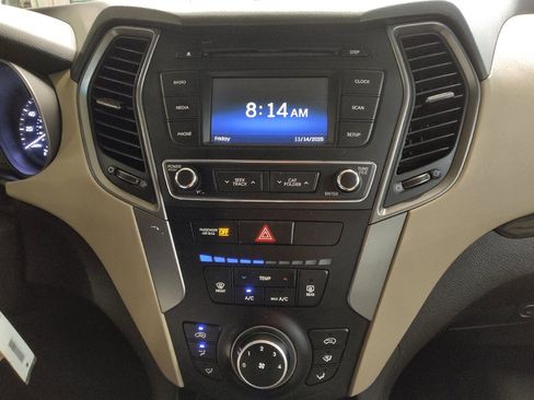 Used 2017 Hyundai Santa Fe Sport image 25