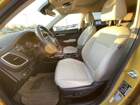 Certified 2021 Kia Seltos SX w/ SX Sunroof Package image 10